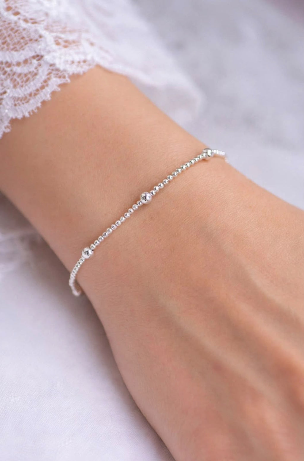 Pulsera de bolitas