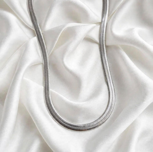 Cadena panza de víbora