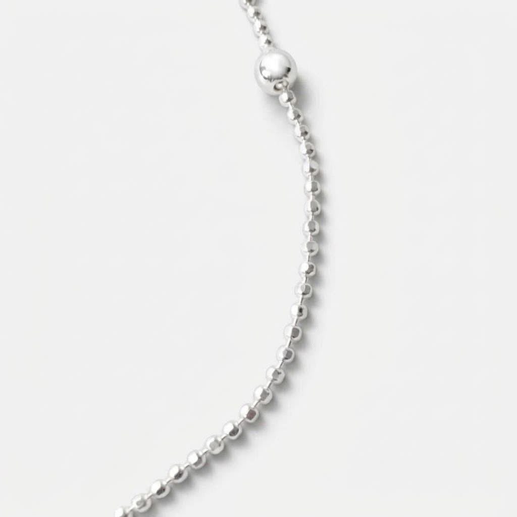 Pulsera de bolitas